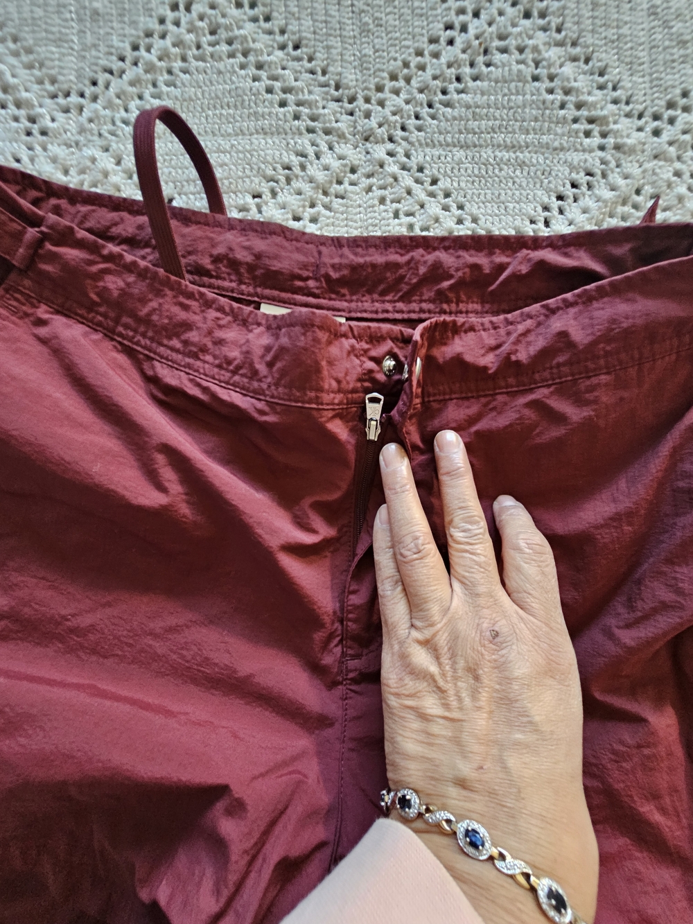 Calvin Klein Swimwear Shorts - Burgundy M/M - Picture 5 of 12